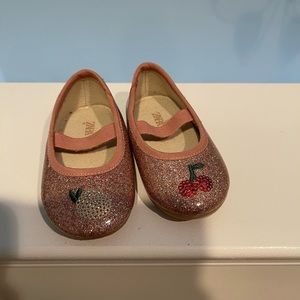 Zara size 18 infant shoes